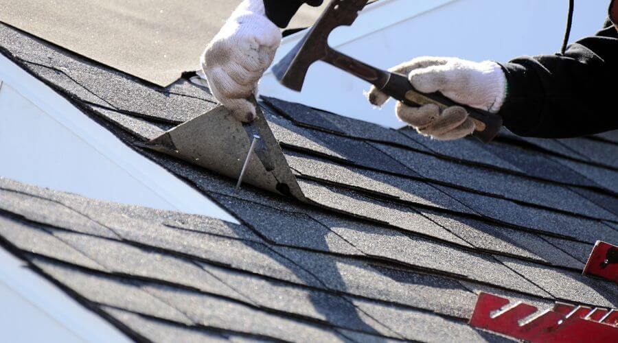 Professional metal roof installation in Hewitt, TX